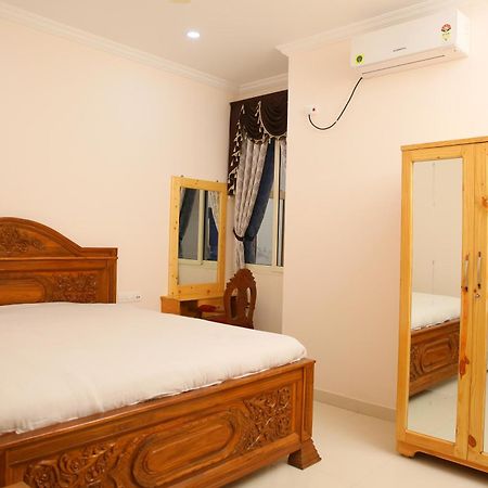 Saba Executive Rooms And Apartments ไฮเดอราบัด ภายนอก รูปภาพ
