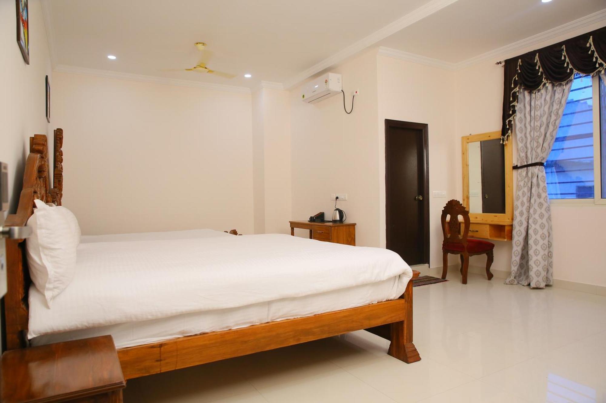 Saba Executive Rooms And Apartments ไฮเดอราบัด ภายนอก รูปภาพ